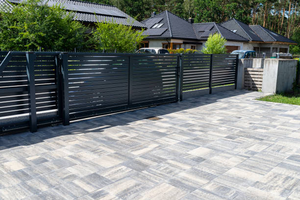 Best Commercial Driveway Pavers  in Wathena, KS